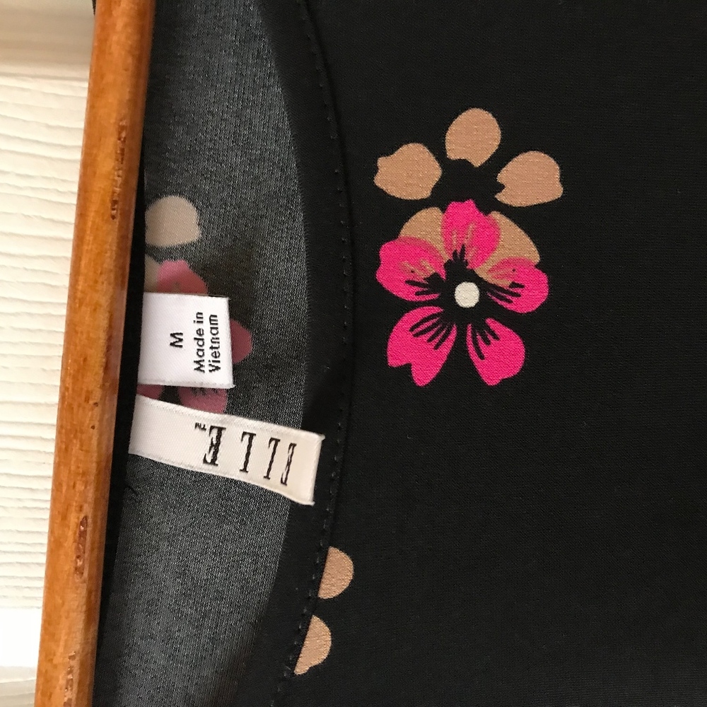 Shirt - Picture 3 of 3